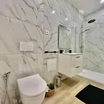 Comfort Chu Lille Guest house Loos